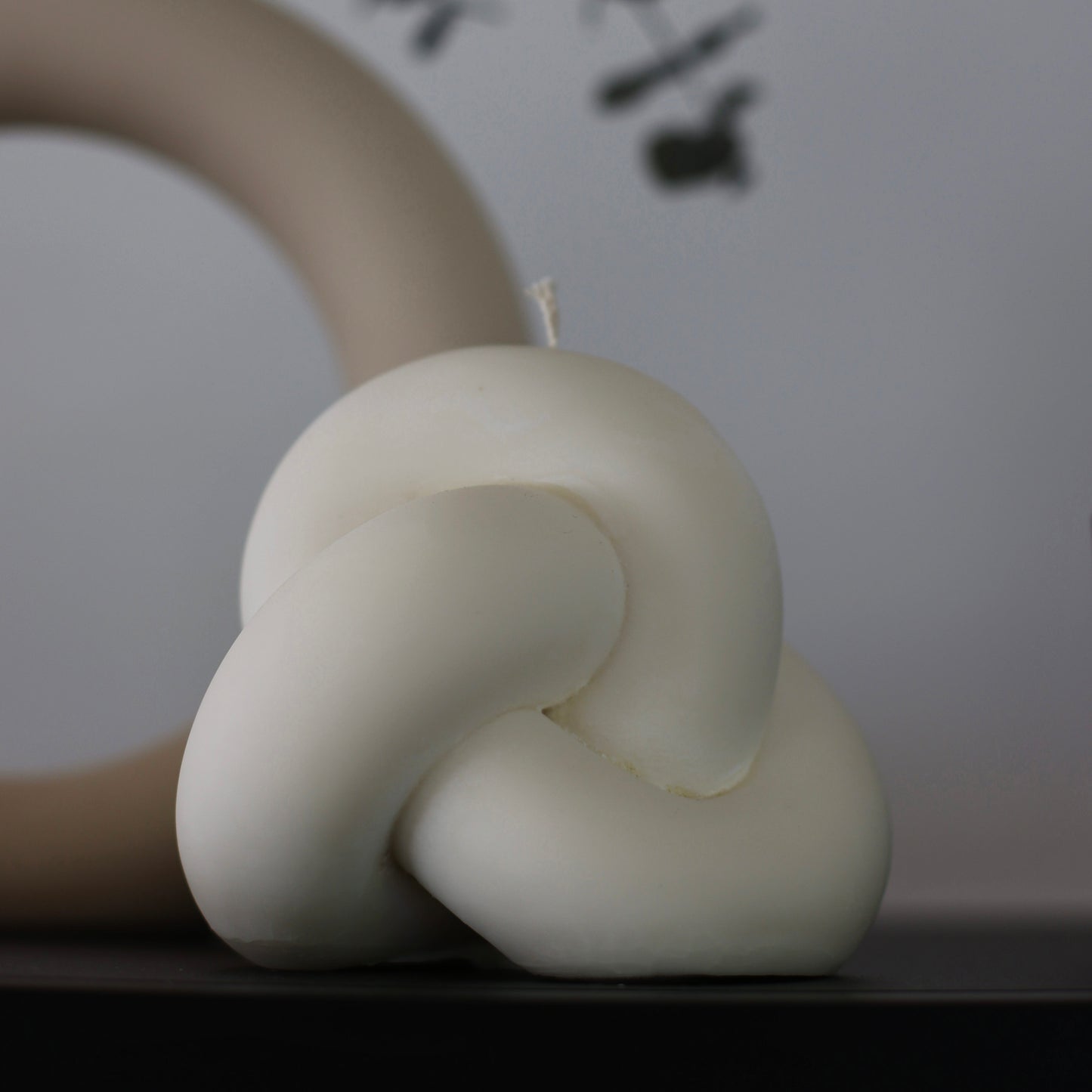 THE KNOT
